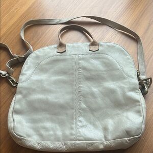 SAS Cream Leather Shoulder Bag